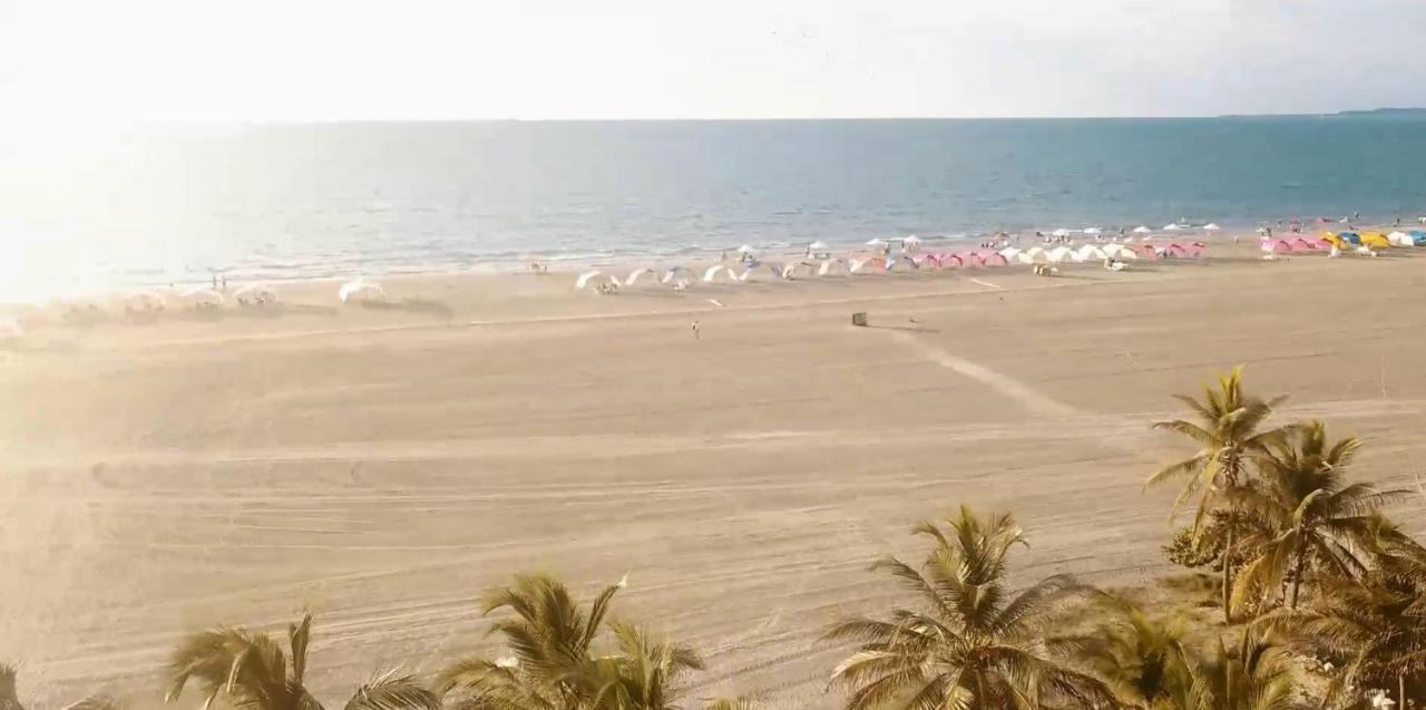 Hermoso Apartamento En La Playa Cartagena Bagian luar foto